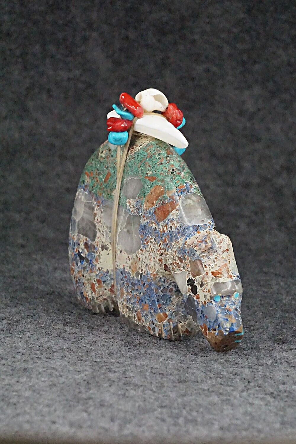 Bear Zuni Fetish Carving - Donovan Laiwakete