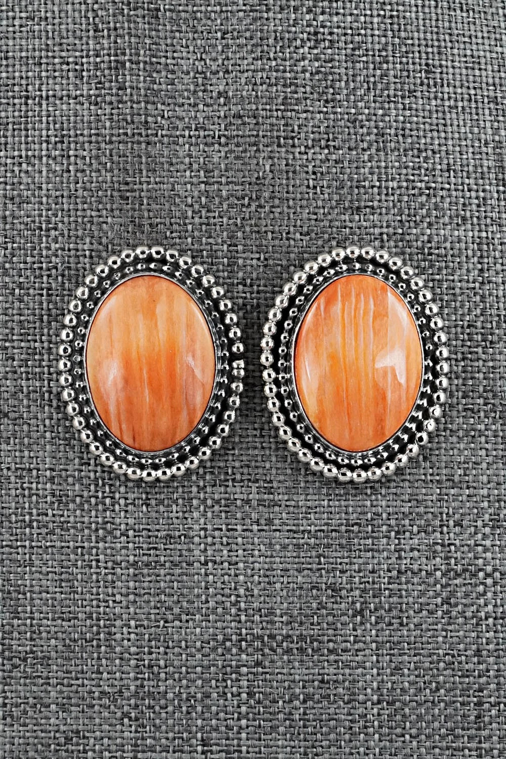 Spiny Oyster & Sterling Silver Necklace and Earrings Set - Darrin Livingston
