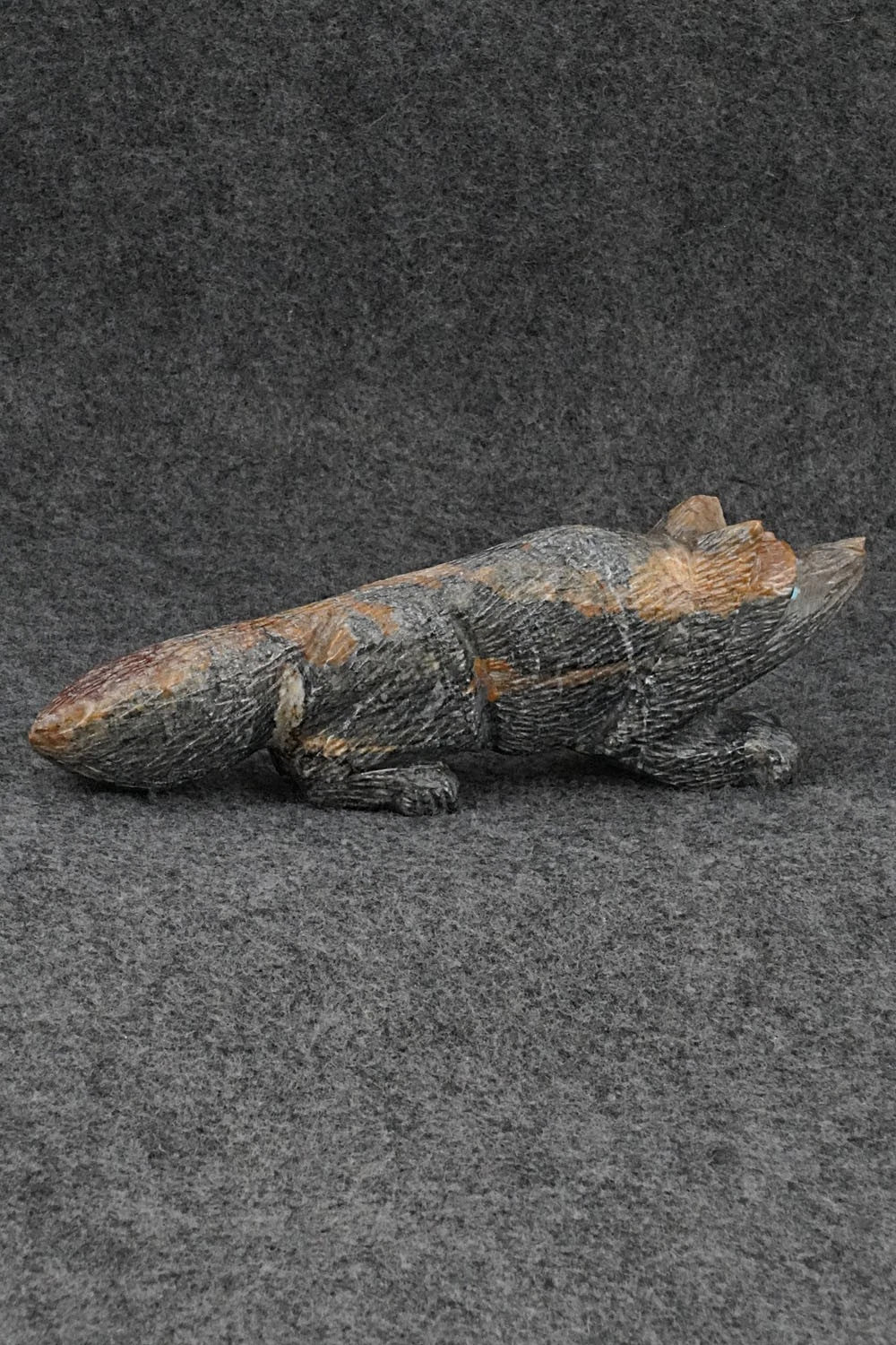 Fox Zuni Fetish Carving - Tony Mackel