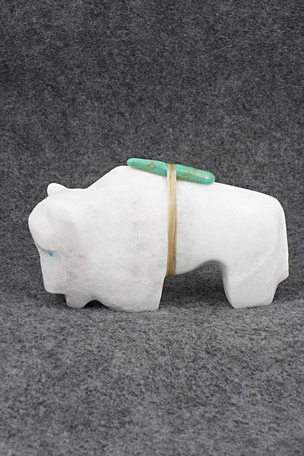 Buffalo Zuni Fetish Carving - Herbert Halate