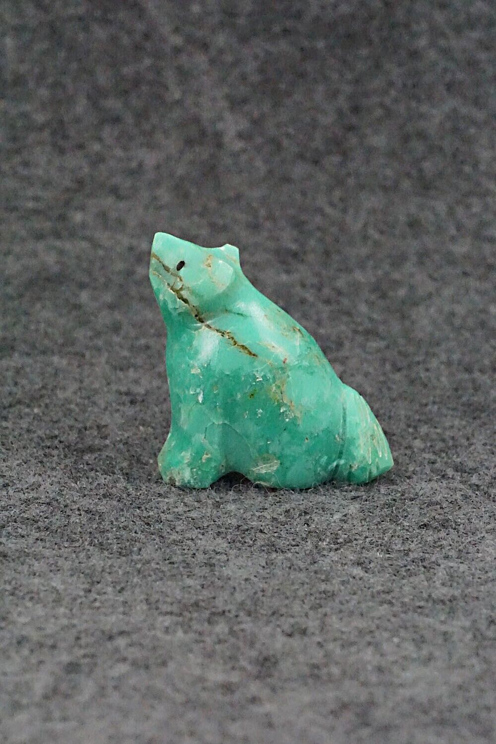 Wolf Zuni Fetish Carving - Amos Pino