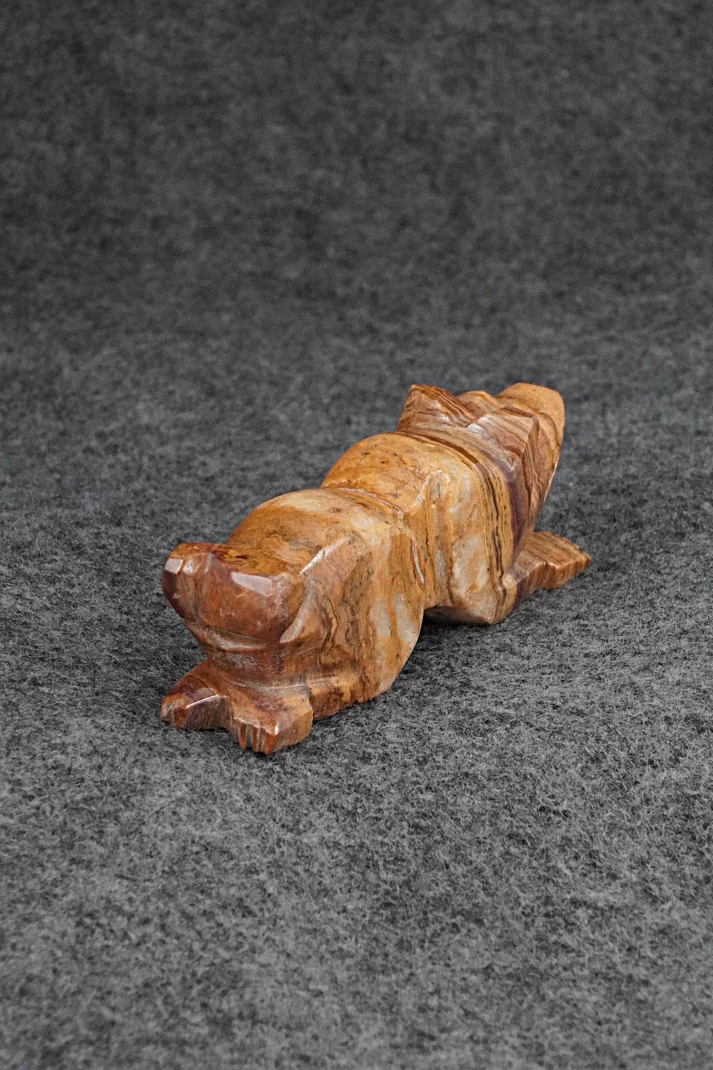 Mountain Lion Zuni Fetish Carving - Tony Mackel