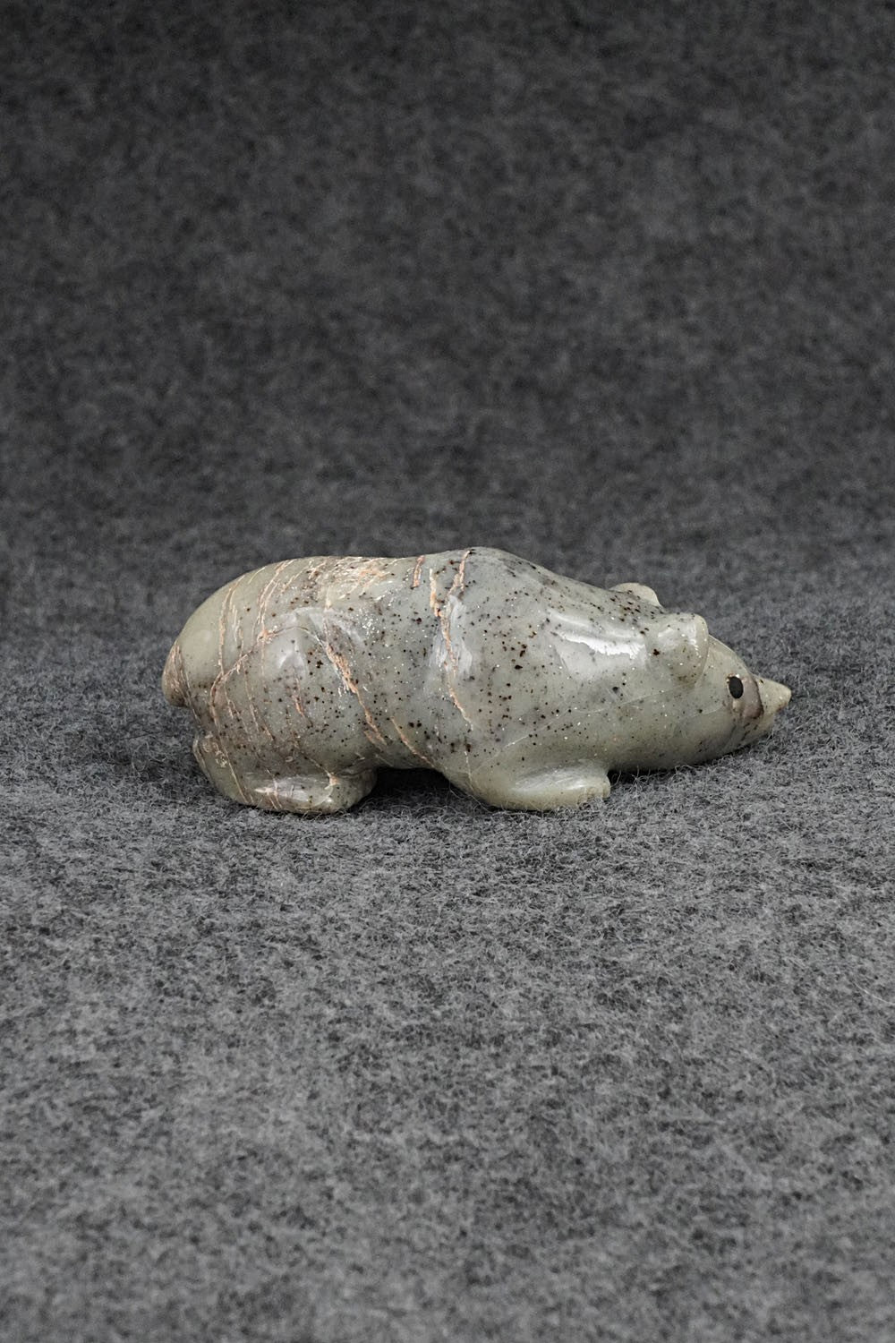 Bear Zuni Fetish Carving - Roy Davis