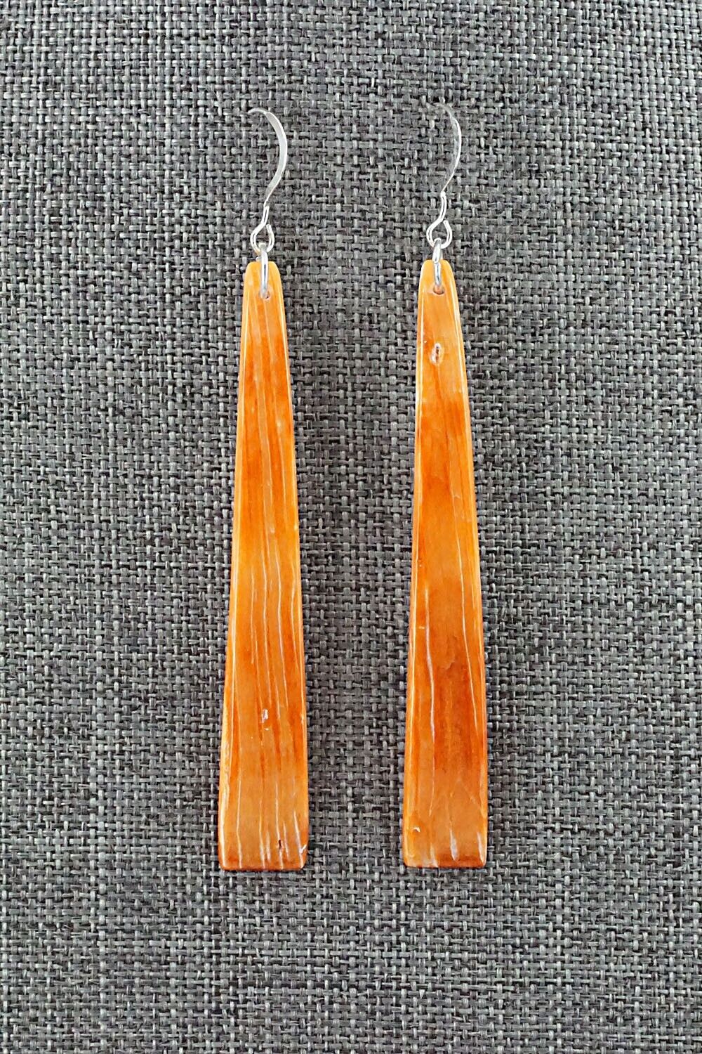 Spiny Oyster & Sterling Silver Earrings - Jesus Espino