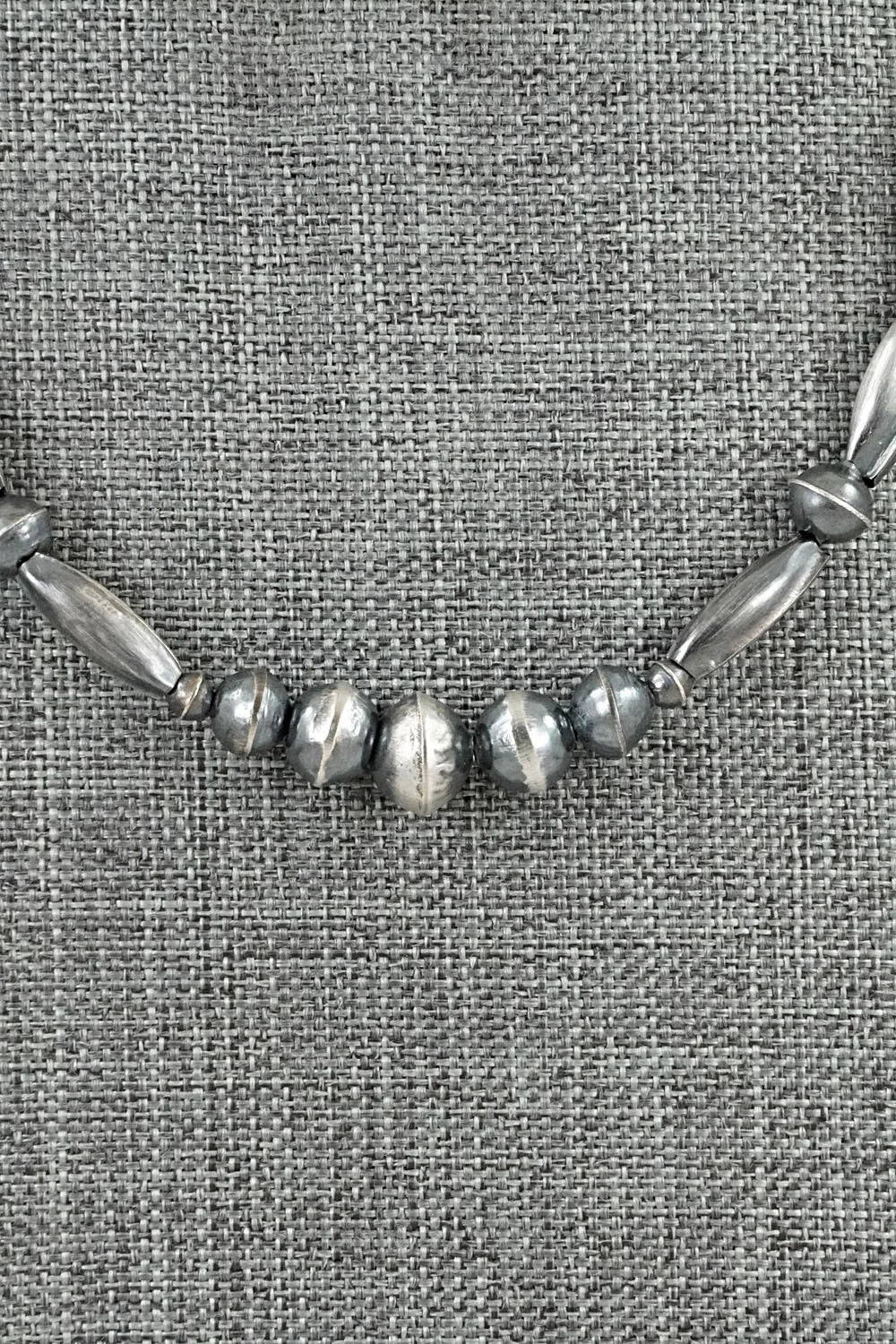 Sterling Silver Navajo Pearl Necklace 18" - Vintage