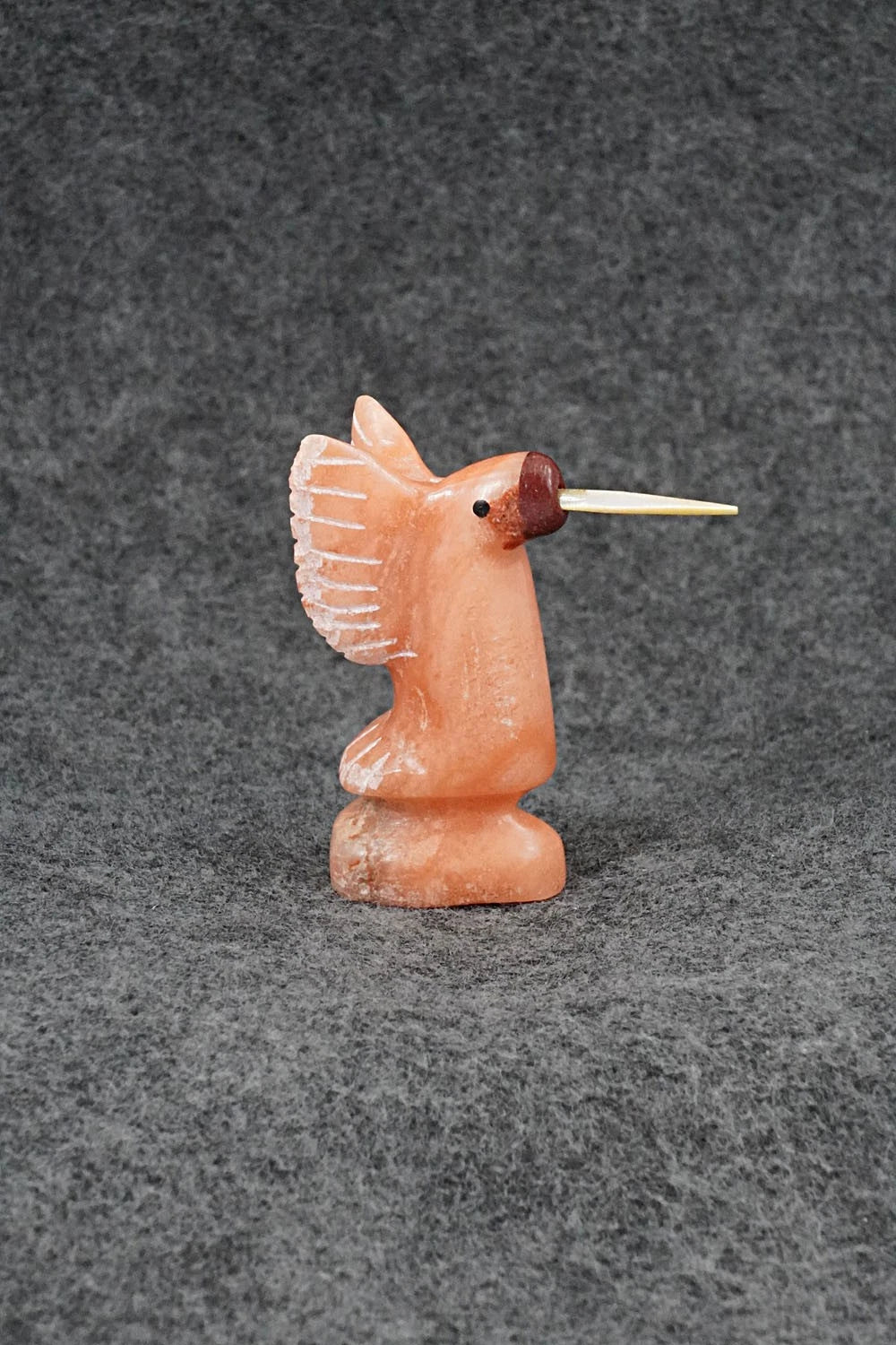 Humming Bird Zuni Fetish Carving - Justin Red Elk