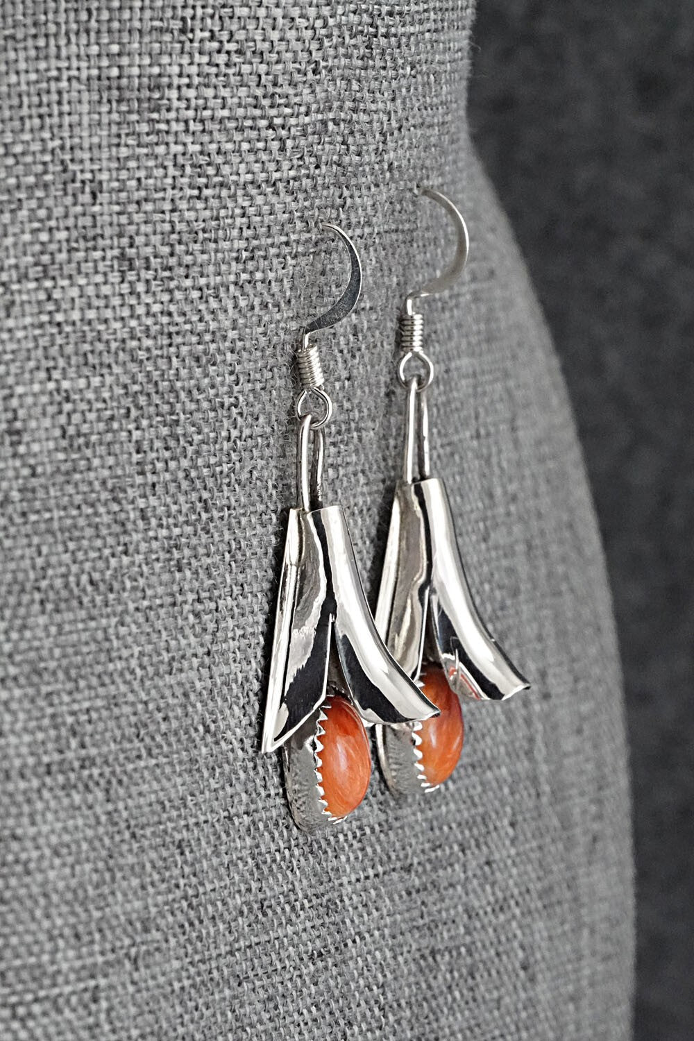 Spiny Oyster & Sterling Silver Squash Blossom Set - Louise Yazzie