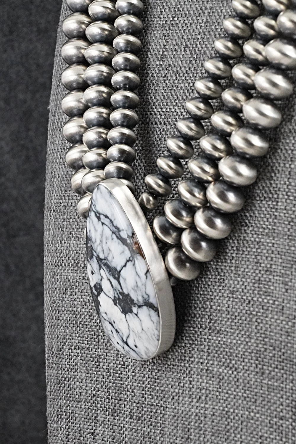 White Buffalo & Sterling Silver Navajo Pearl Necklace - Gruber & Halwood