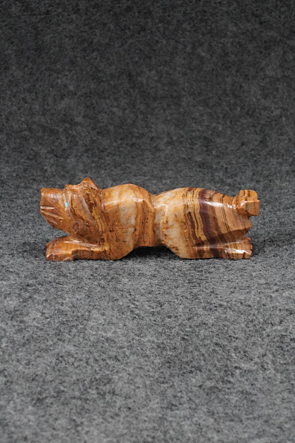 Mountain Lion Zuni Fetish Carving - Tony Mackel