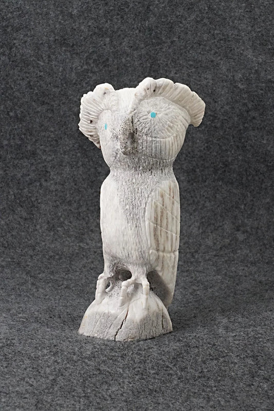 Owl Zuni Fetish Carving - Chris Peina