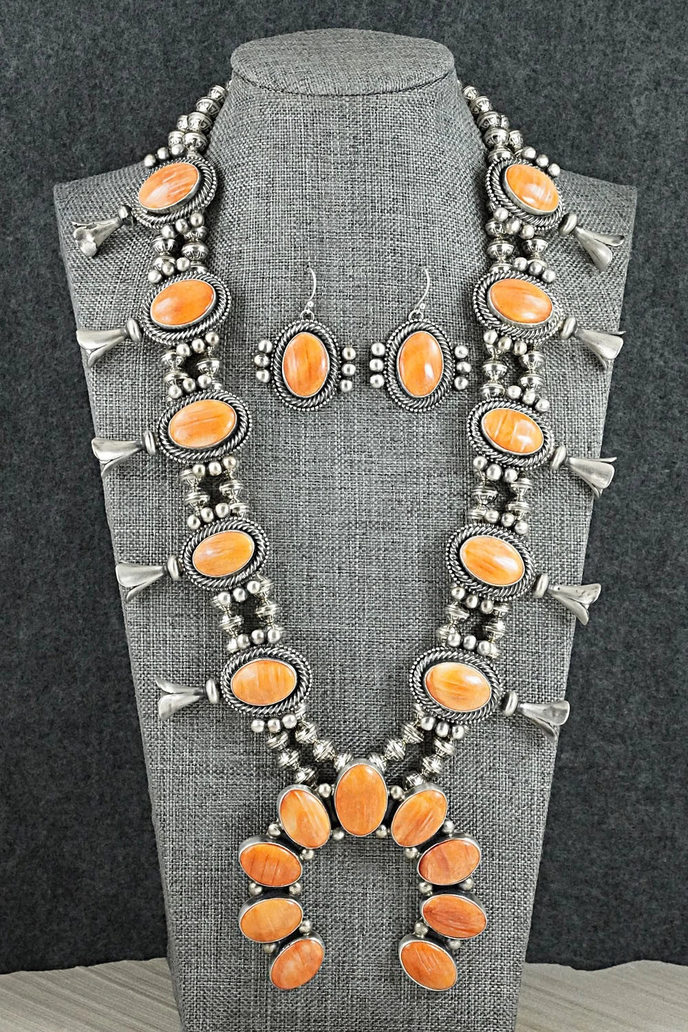 Spiny Oyster & Sterling Silver Squash Blossom Set - Kathleen Livingston