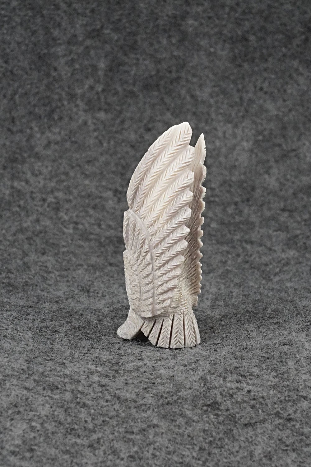 Eagle Zuni Fetish Carving - Justin Hustito