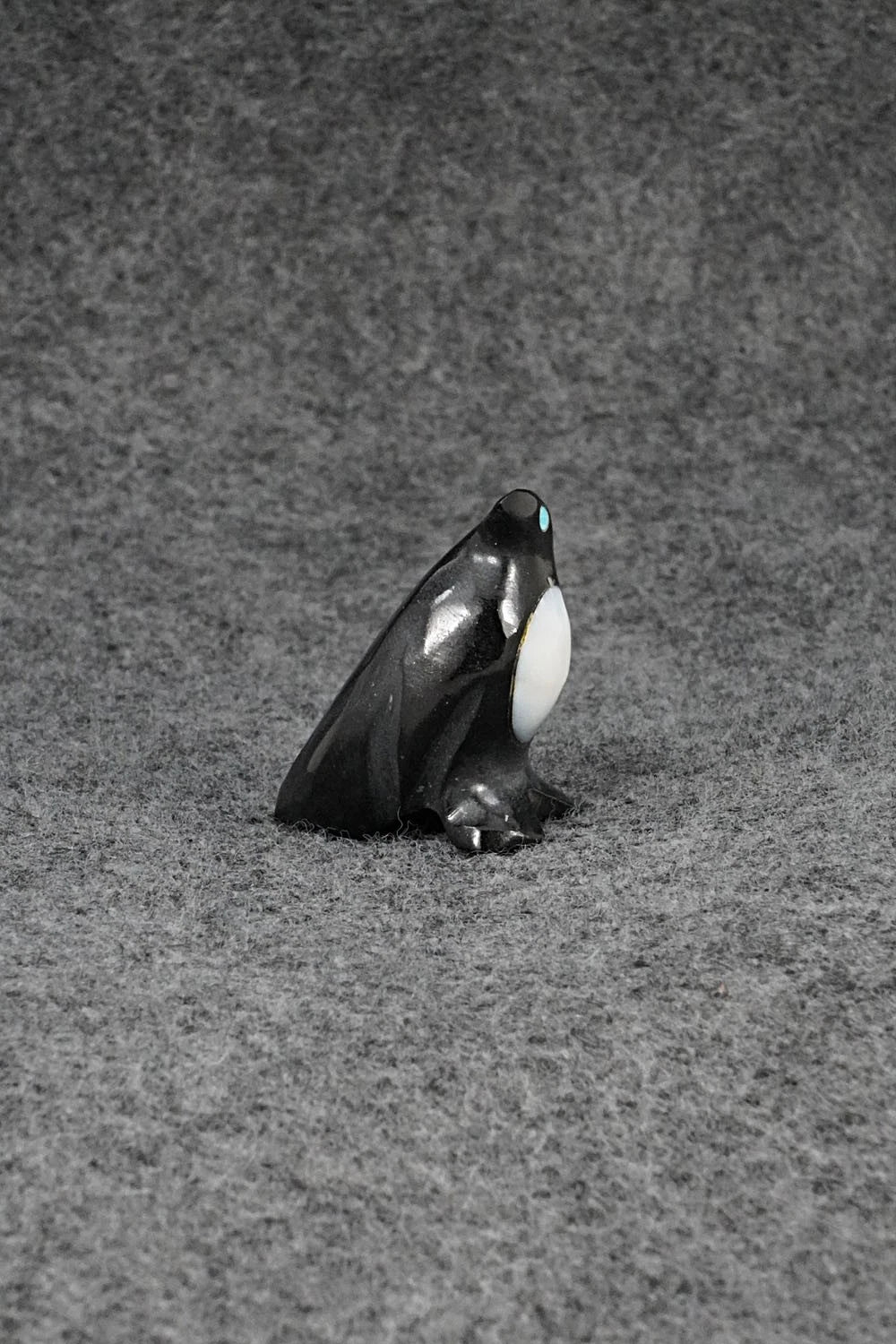 Penguin Zuni Fetish Carving - Calvert Bowannie