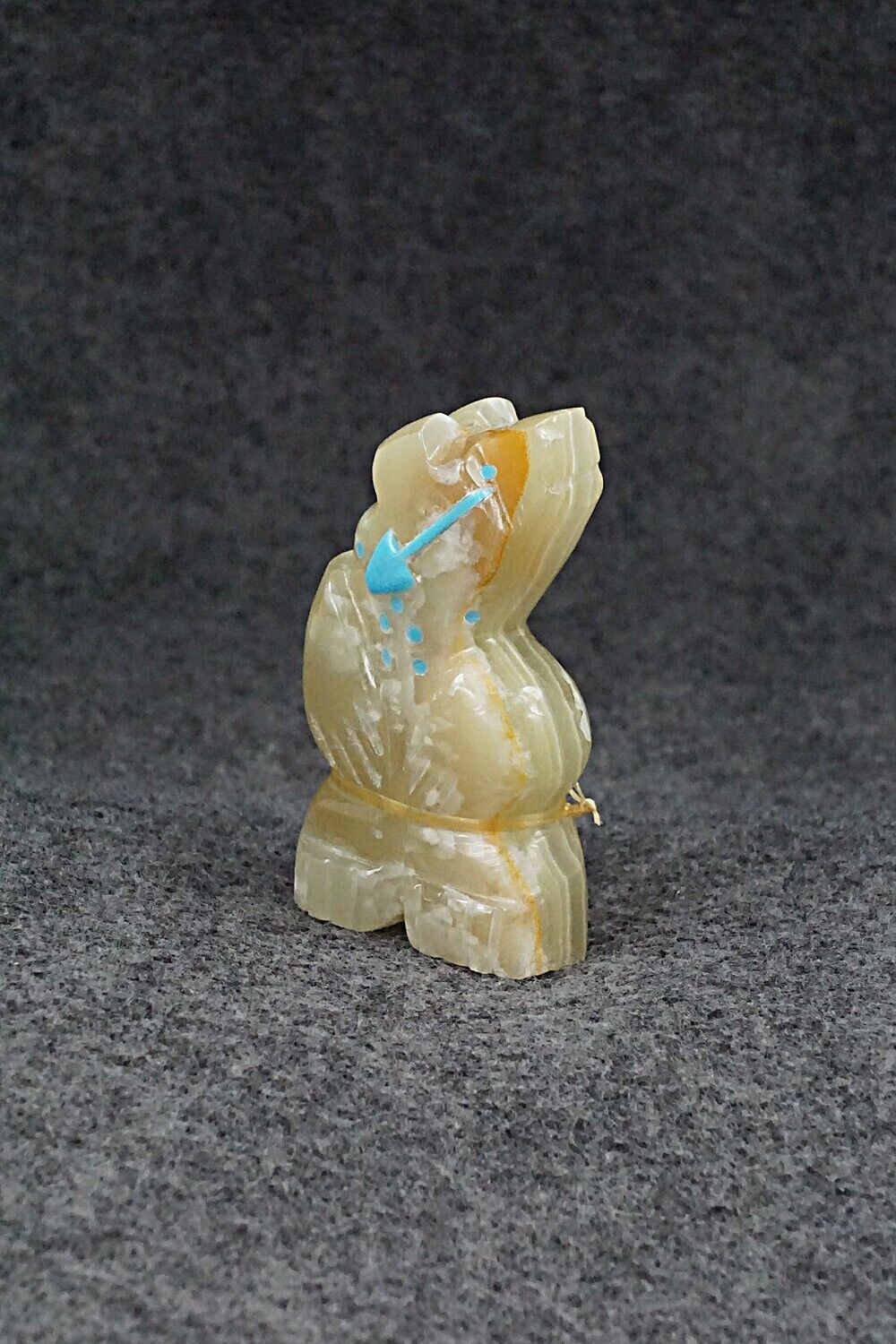 Bear Zuni Fetish Carving - Bennie Bacy