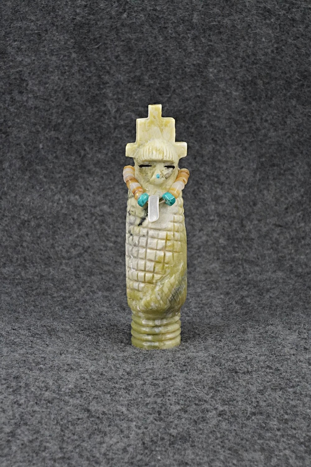 Corn Maiden Zuni Fetish Carving - Farlan & Paulette Quam