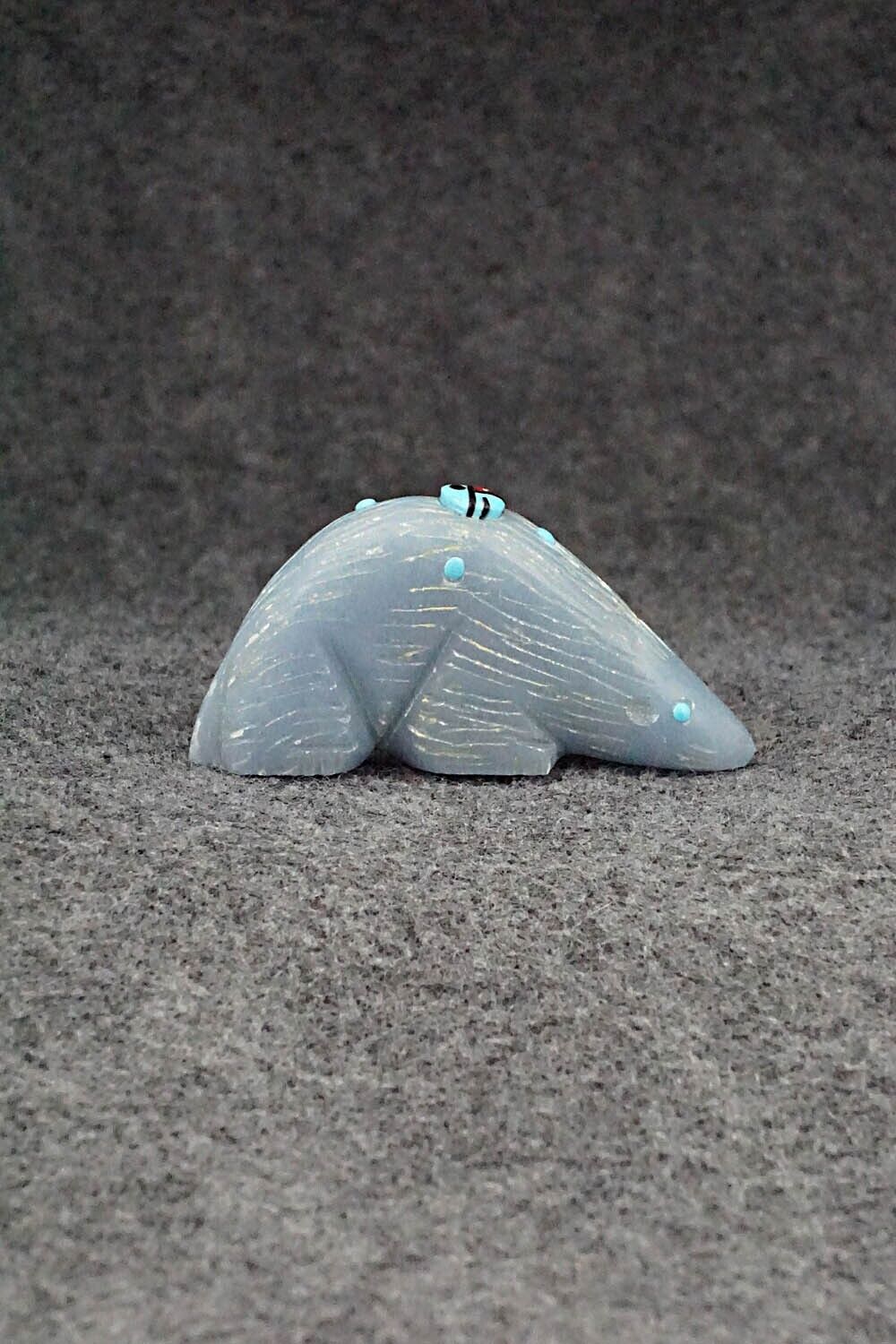 Porcupine Zuni Fetish Carving - Danette Laate