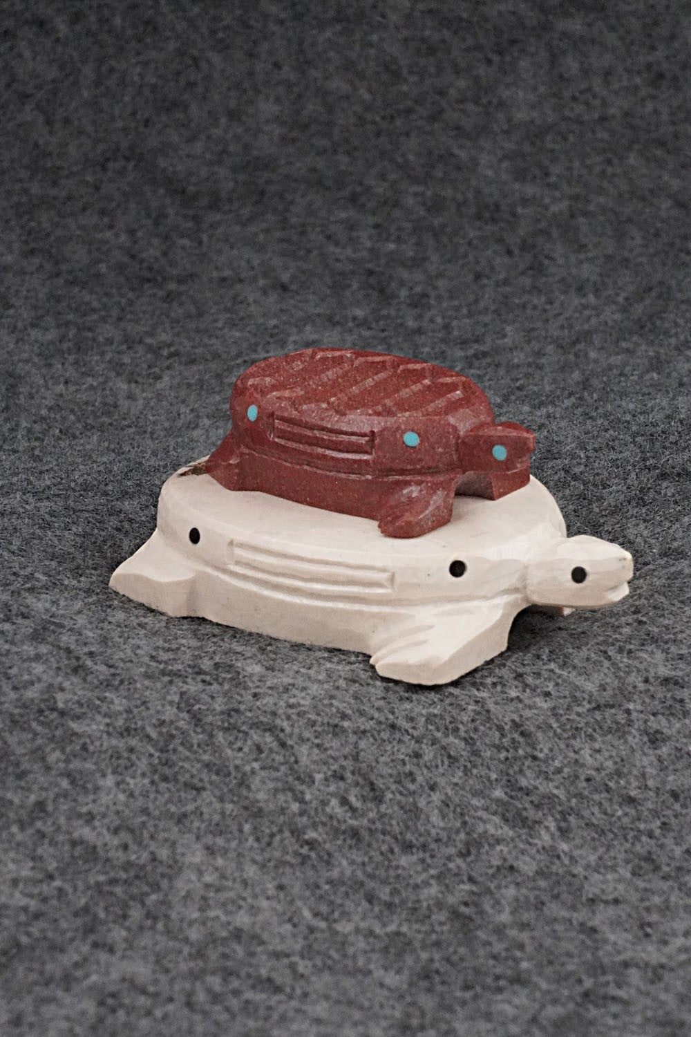 Turtle Zuni Fetish Carving - Jesus Espino