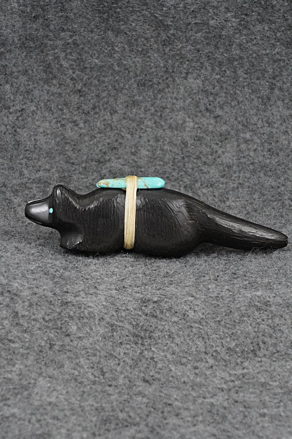 Wolf Zuni Fetish Carving - Herb Halate