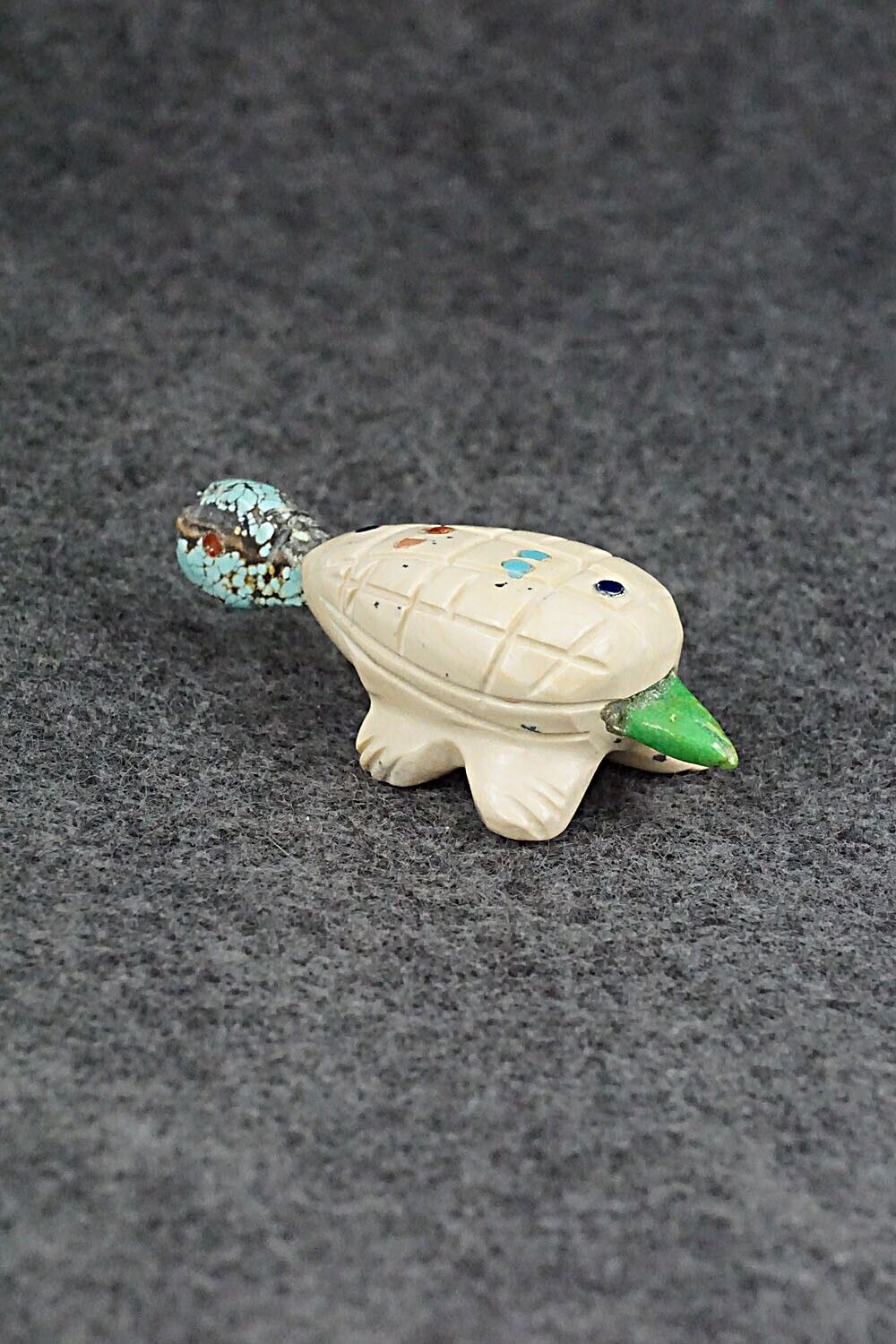 Turtle Zuni Fetish Carving - Louise Ponchuella