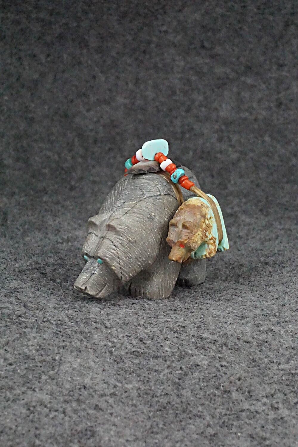 Bear and Cub Zuni Fetish Carving - Douglas Martza