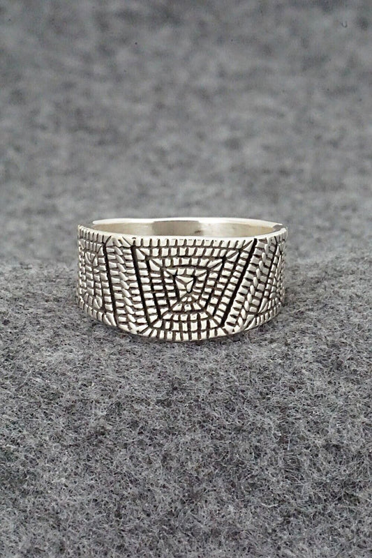 Sterling Silver Ring - Elgin Tom - Size 9.5