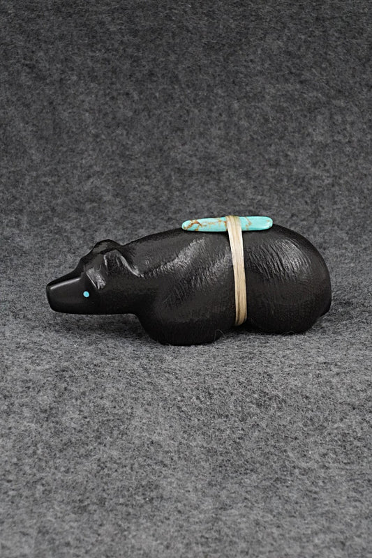 Bear Zuni Fetish Carving - Herbert Halate