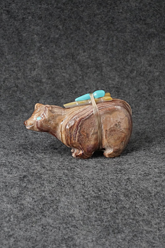 Bear Zuni Fetish Carving - Freddie Leekya