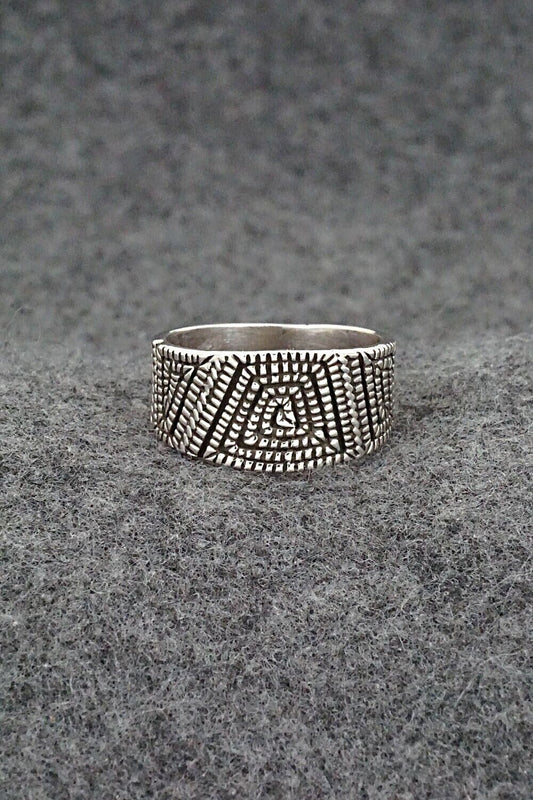Sterling Silver Ring - Elgin Tom - Size 9.5