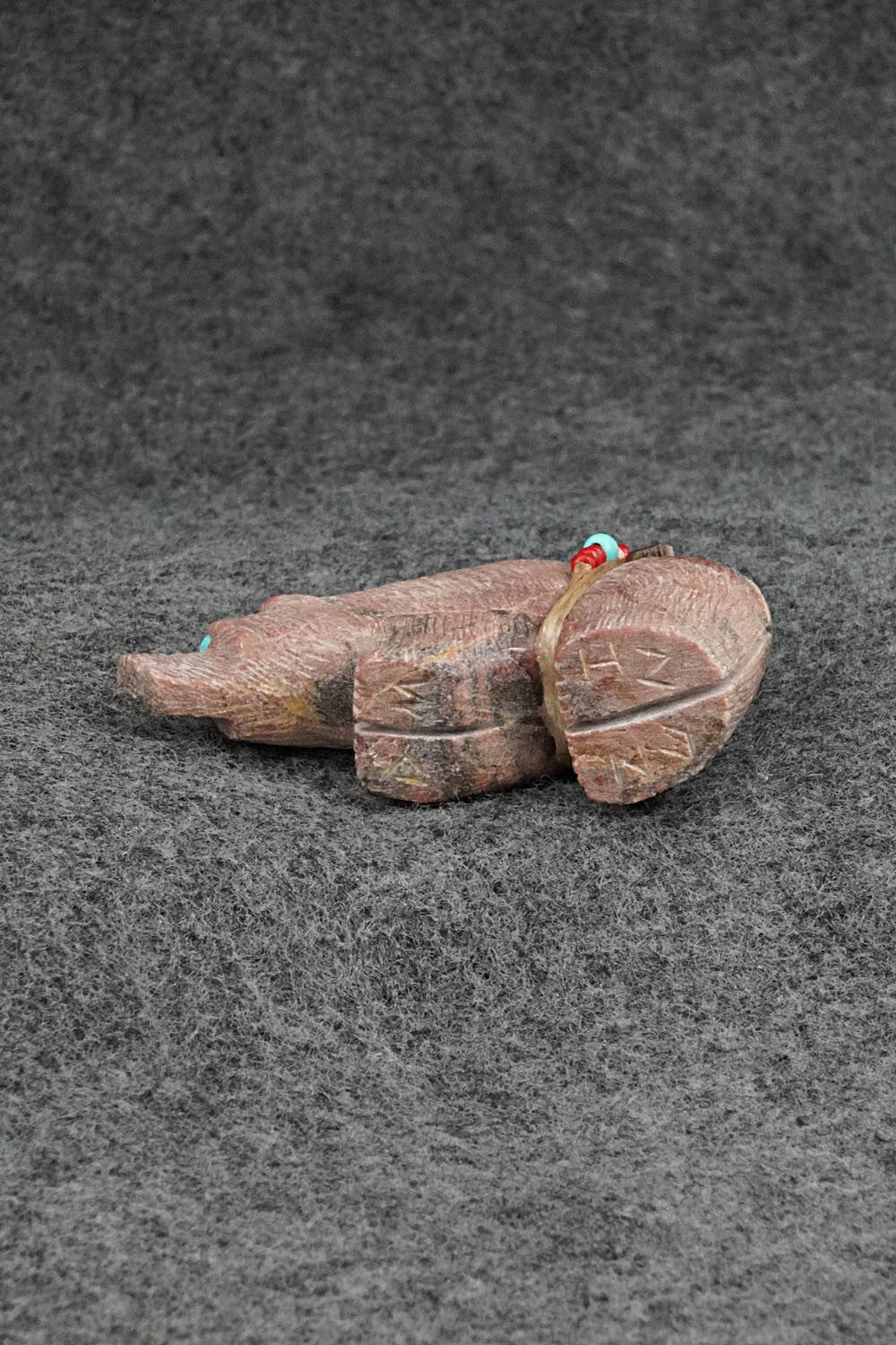 Bear Zuni Fetish Carving - Douglas Martza