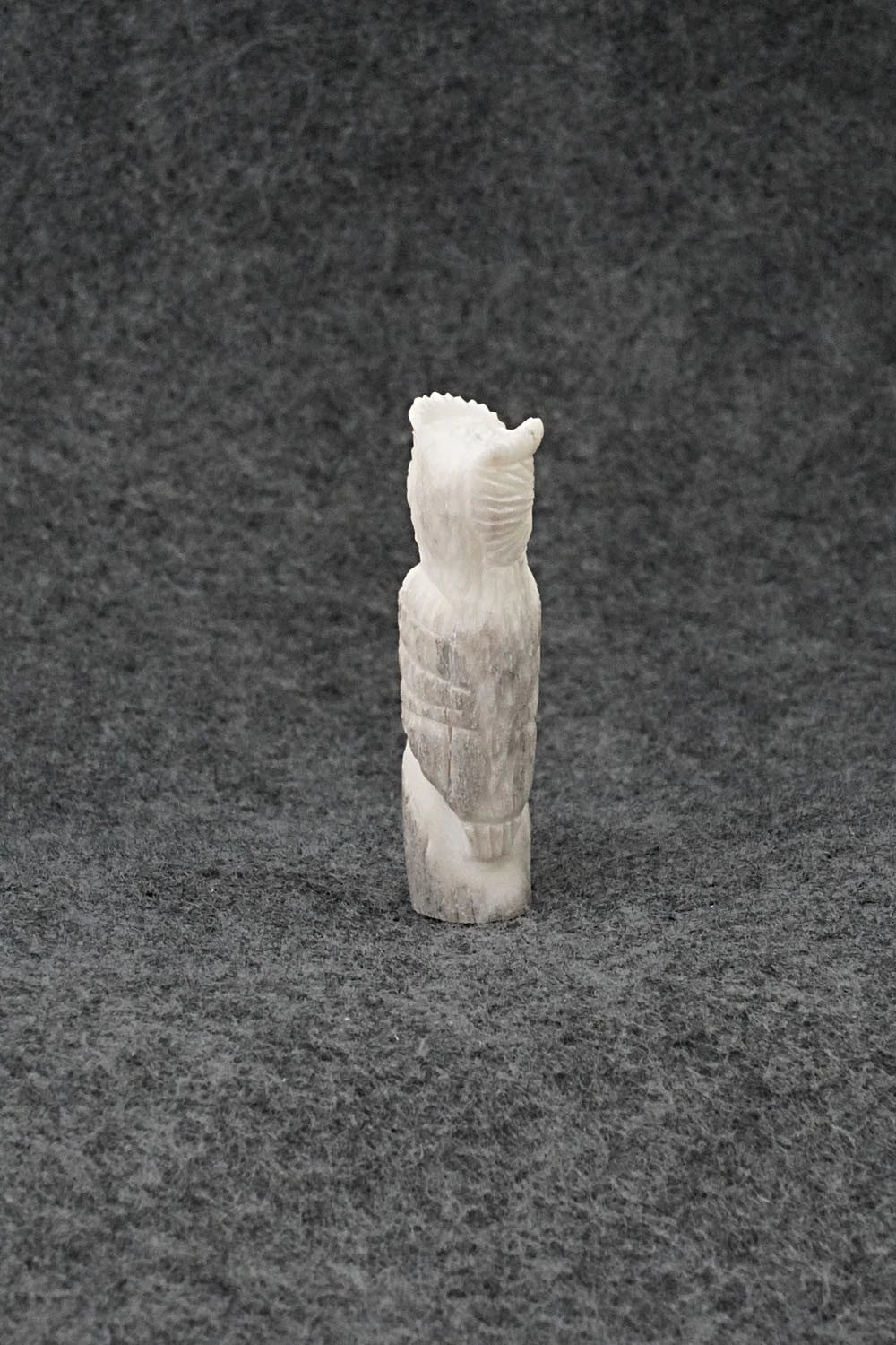 Owl Zuni Fetish Carving - Chris Peina