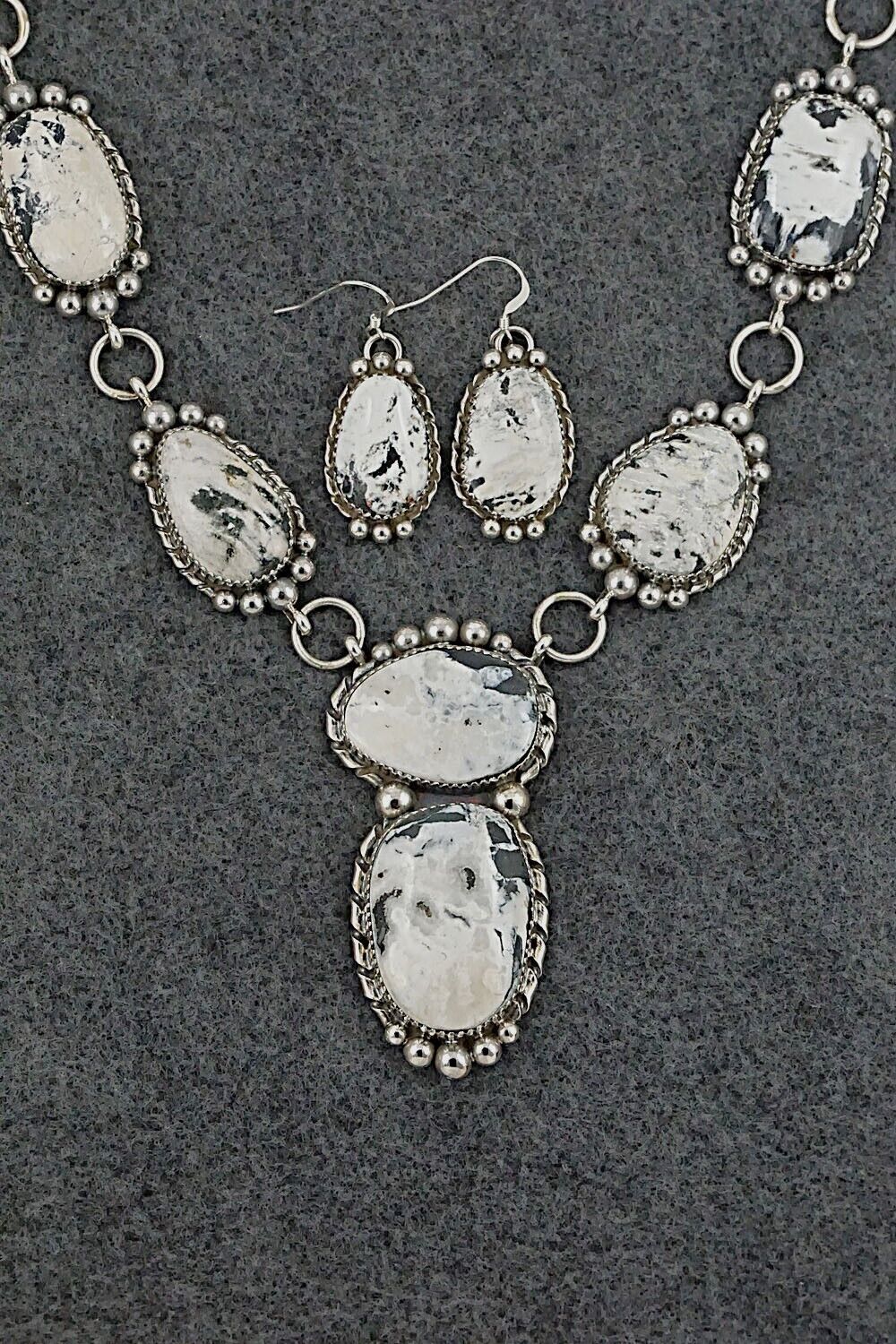 White Buffalo & Sterling Silver Necklace & Earrings Set - Alvin Joe