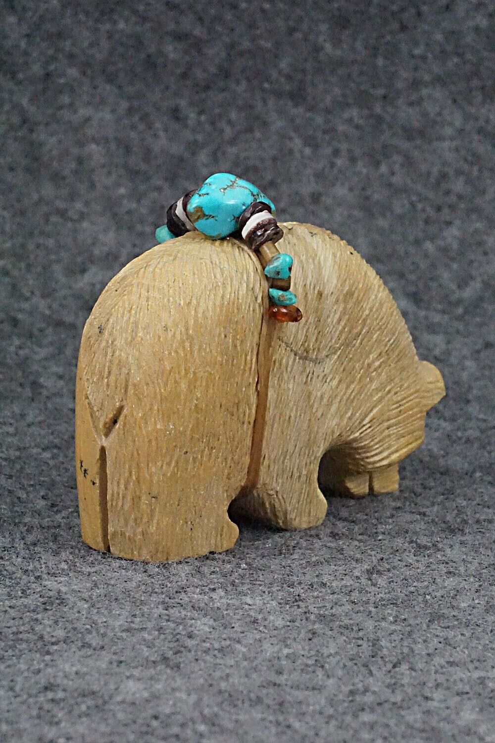 Bear Zuni Fetish Carving - Douglas Martza