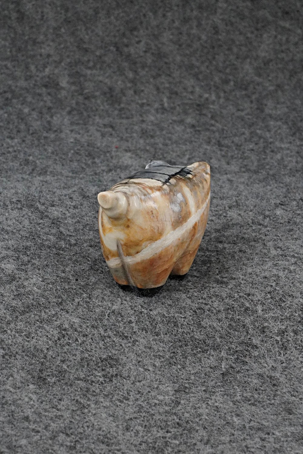 Pig Zuni Fetish Carving - Delvin Leekya