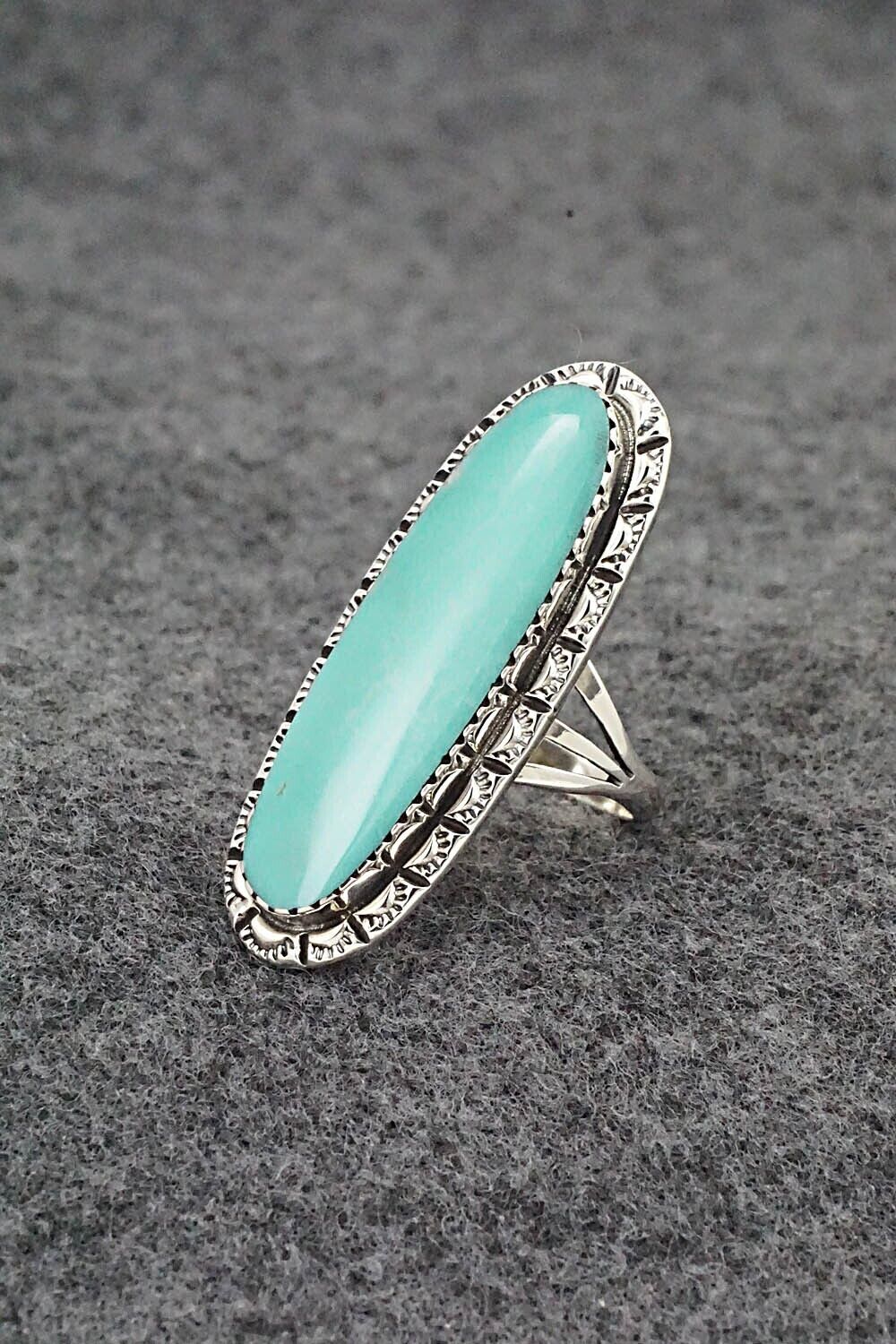 Turquoise & Sterling Silver Ring - Mike Smith - Size 5