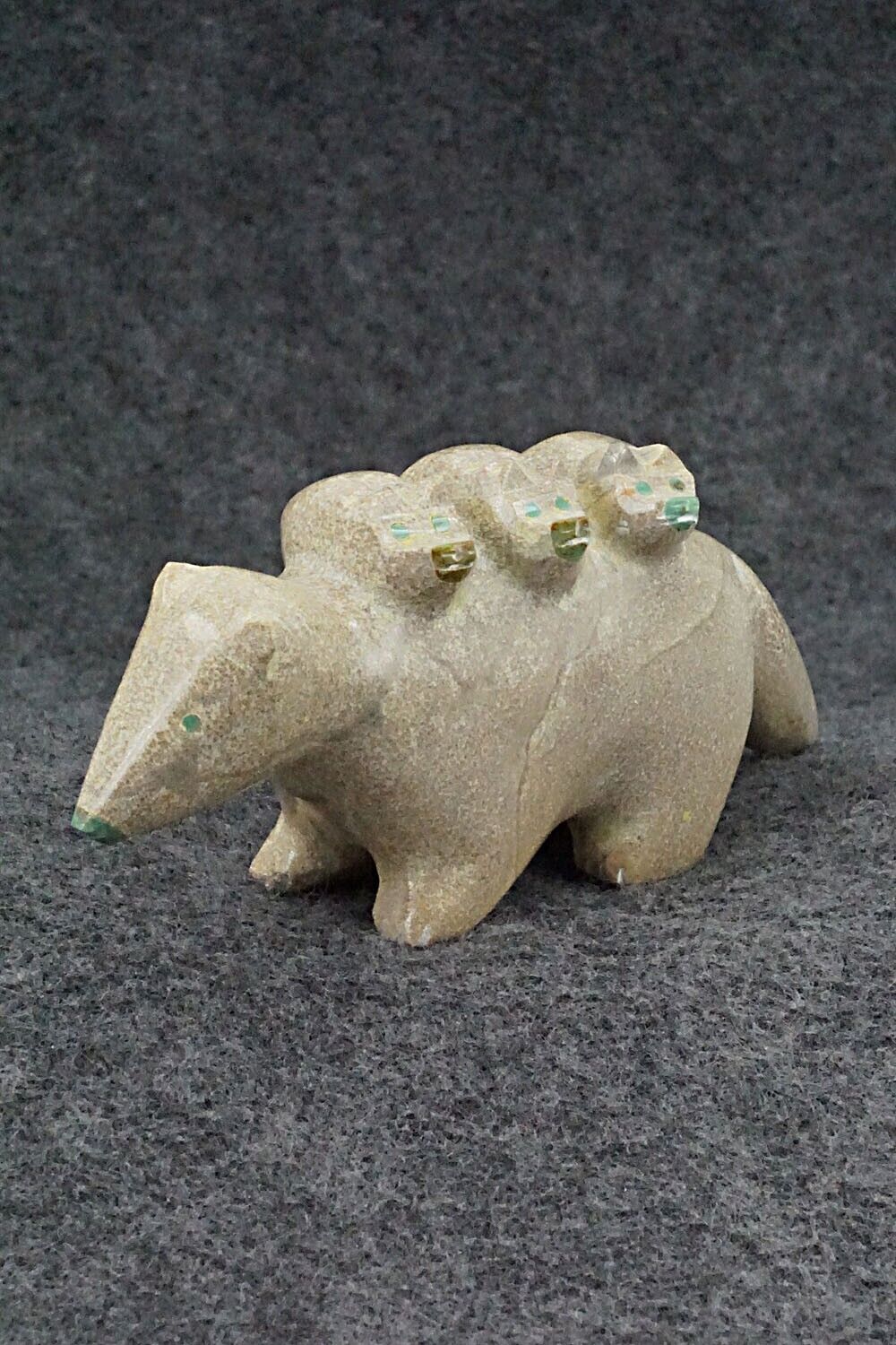 Opossum with Joeys Zuni Fetish Carving - Enrike Leekya