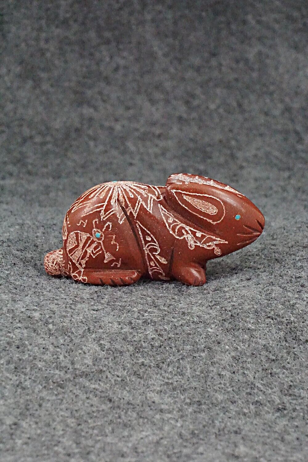 Rabbit Zuni Fetish Carving - Adrian Cachini