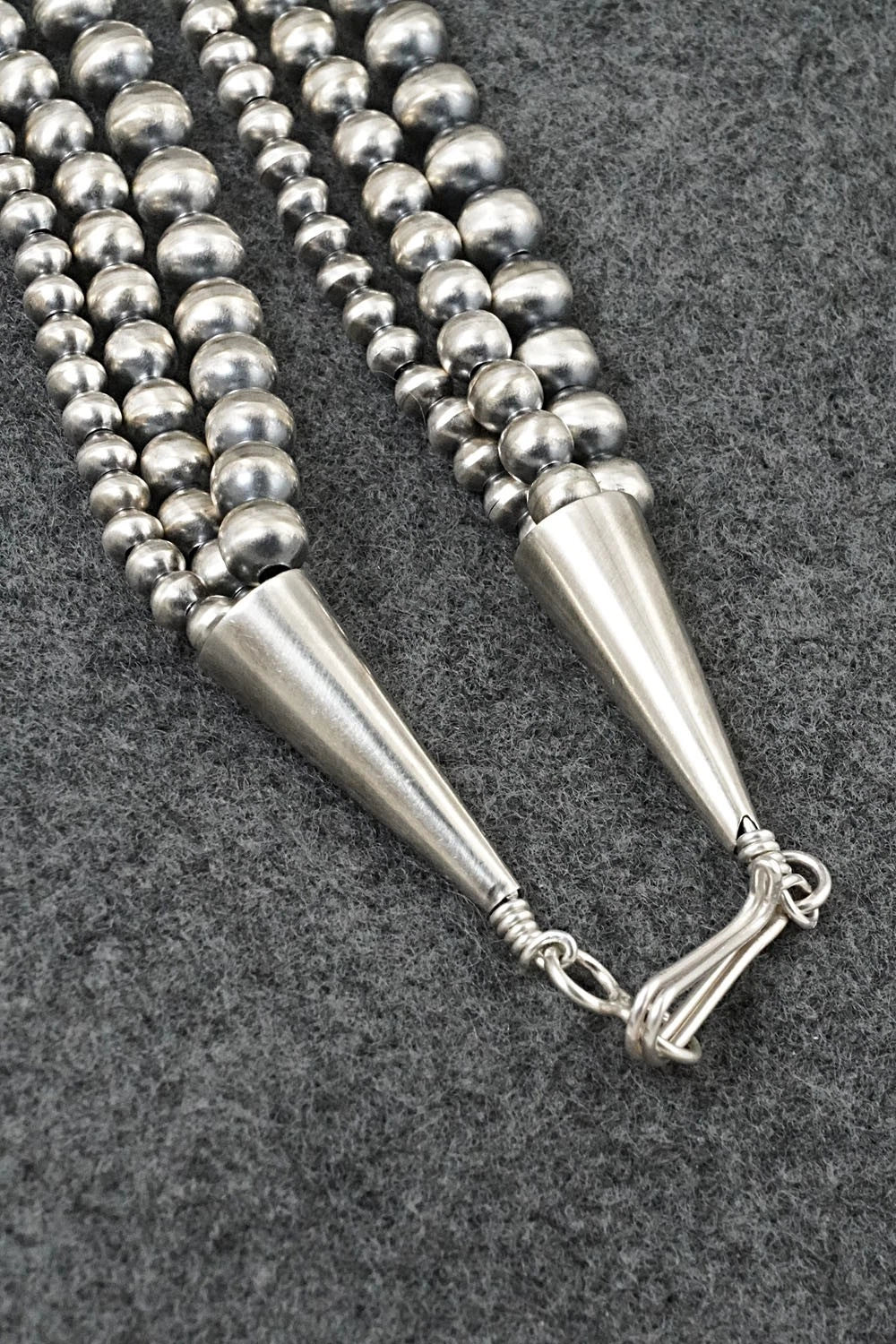 Sterling Silver Navajo Pearl Necklace 20" - Bryannen Halwood