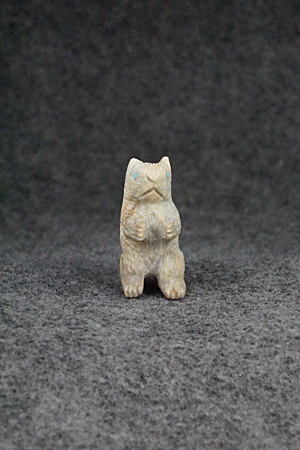 Squirrel Zuni Fetish Carving - Lindsey Cheama