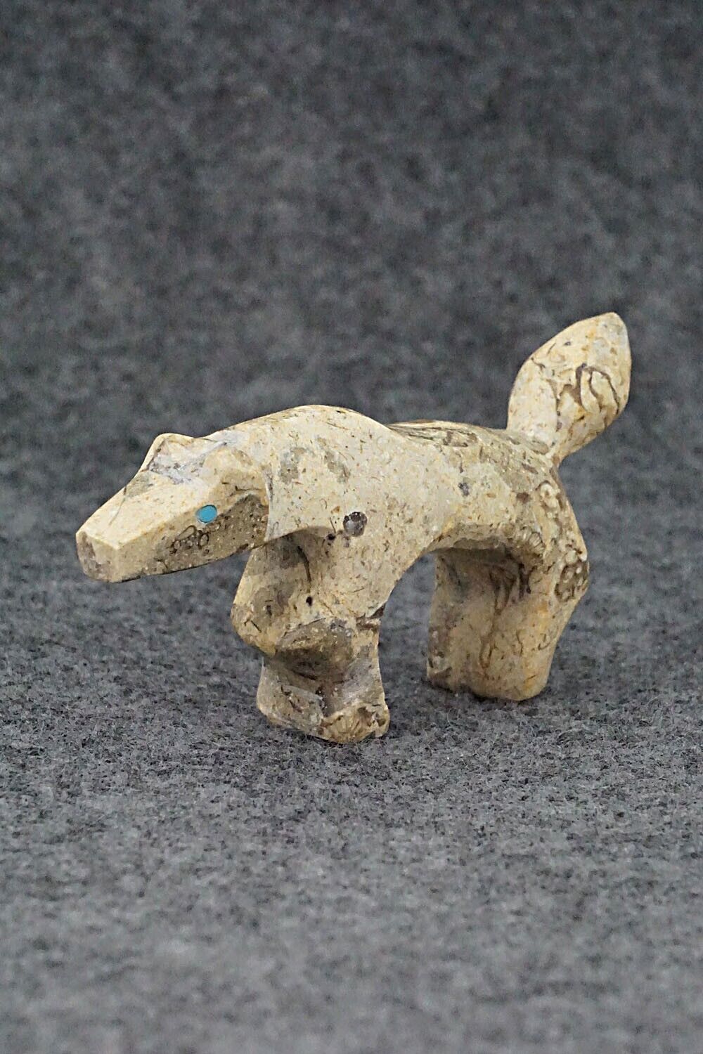 Horse Zuni Fetish Carving - Fernando Laiwakete