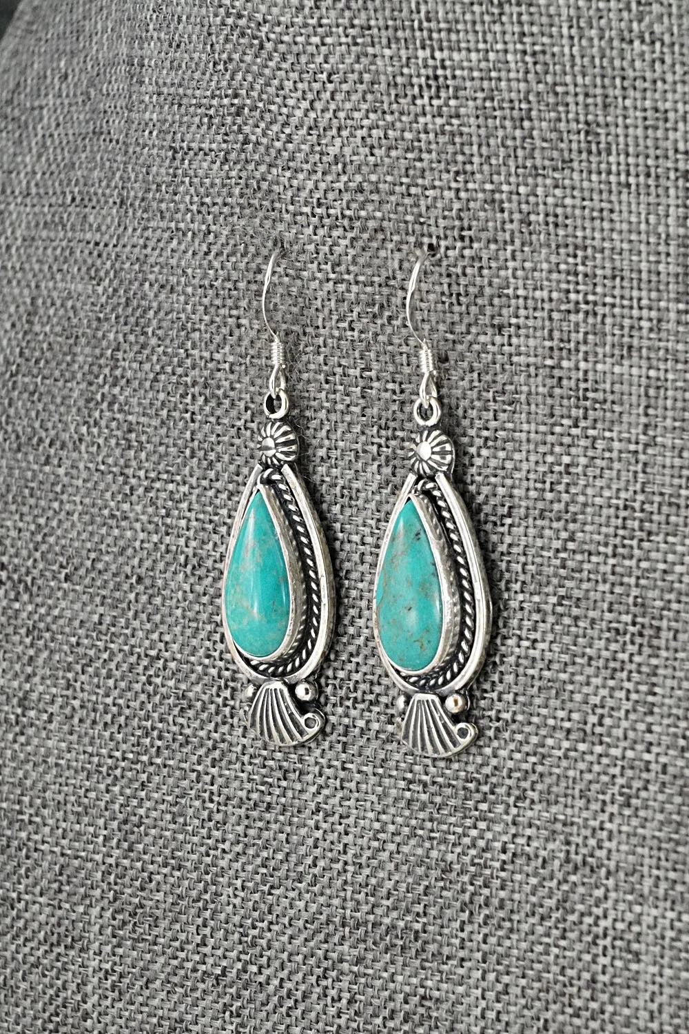 Turquoise & Sterling Silver Earrings - Verley Betone