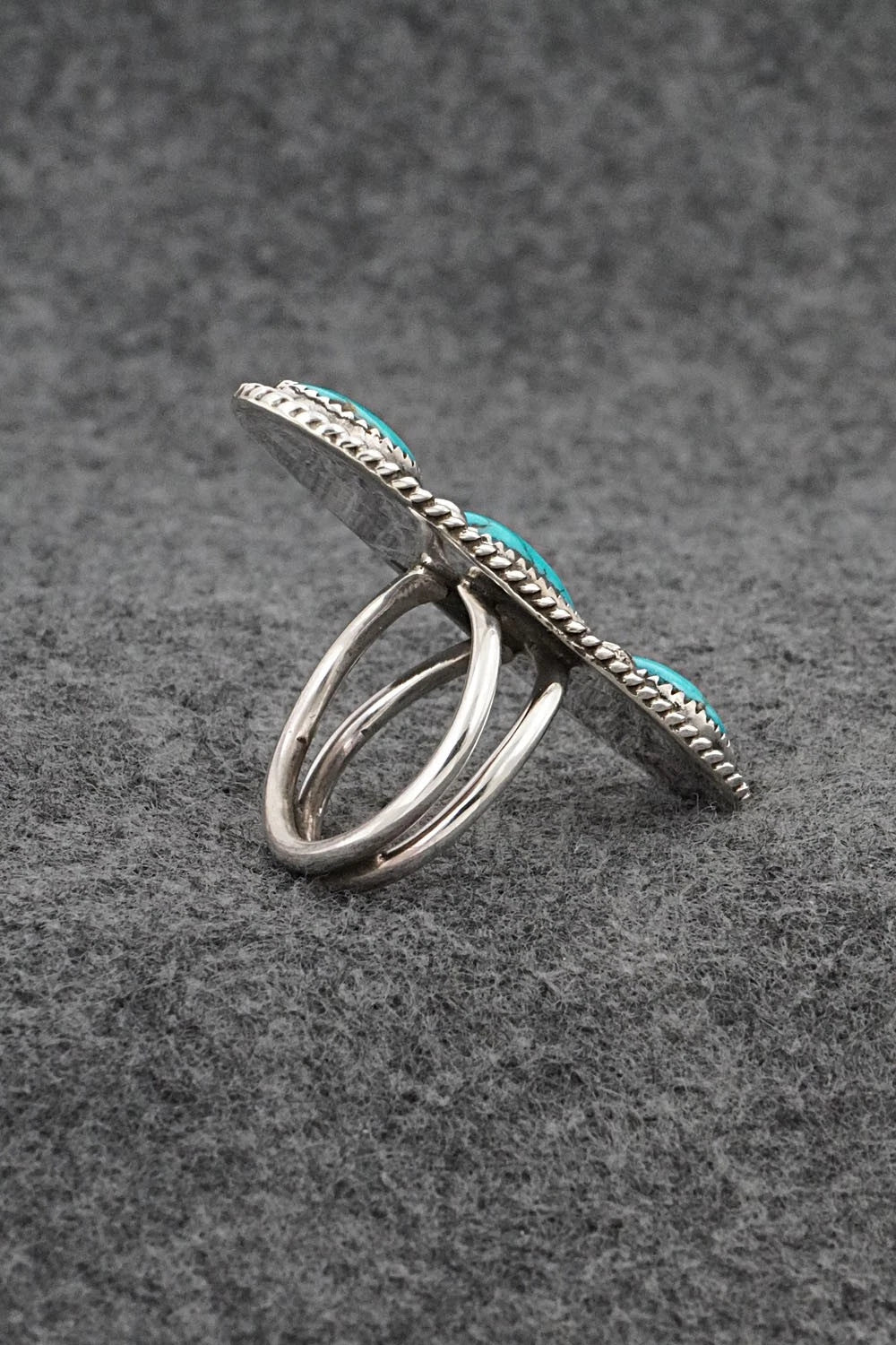 Turquoise & Sterling Silver Ring - Priscilla Reeder - Size 6.5