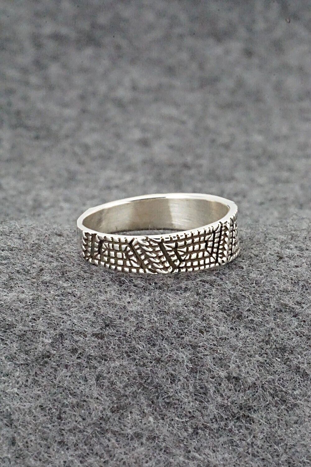 Sterling Silver Ring - Elgin Tom - Size 9.5