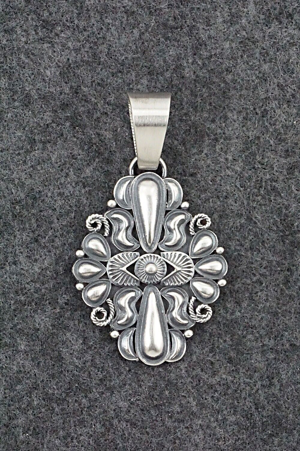 Sterling Silver Pendant - Derrick Gordon