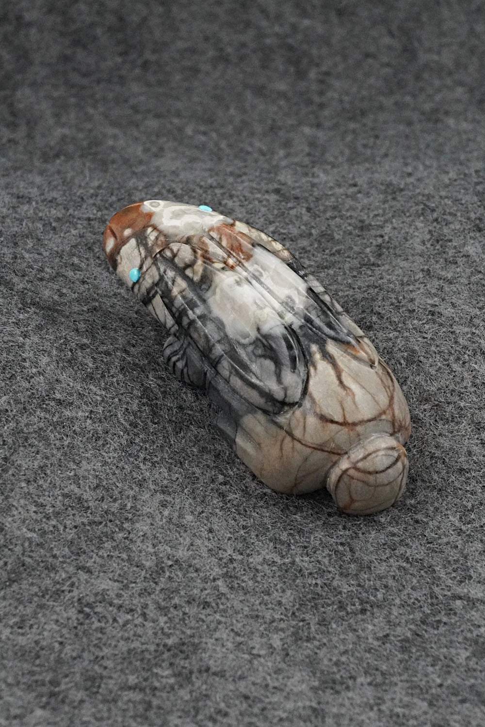 Rabbit Zuni Fetish Carving - Reynold Lunasee