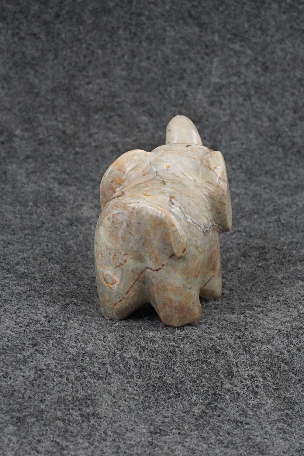 Elephant Zuni Fetish Carving - Enrike Leekya