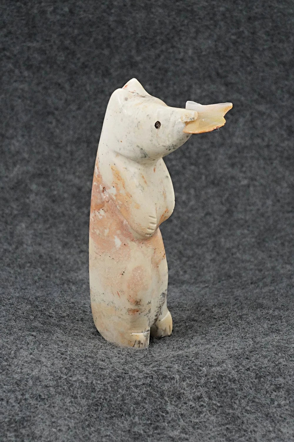 Bear Zuni Fetish Carving - Justin Red Elk