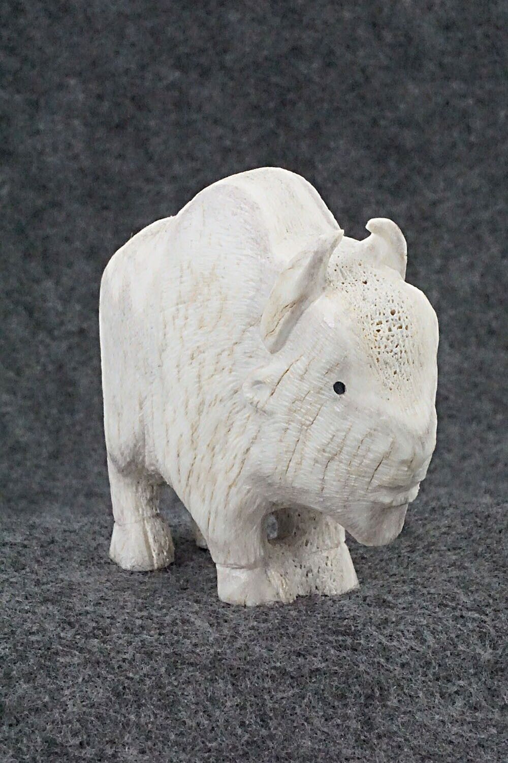 Buffalo Zuni Fetish Carving - Chris Peina