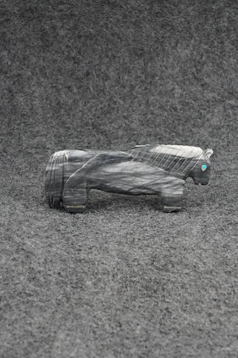 Horse Zuni Fetish Carving - Brian Yunie