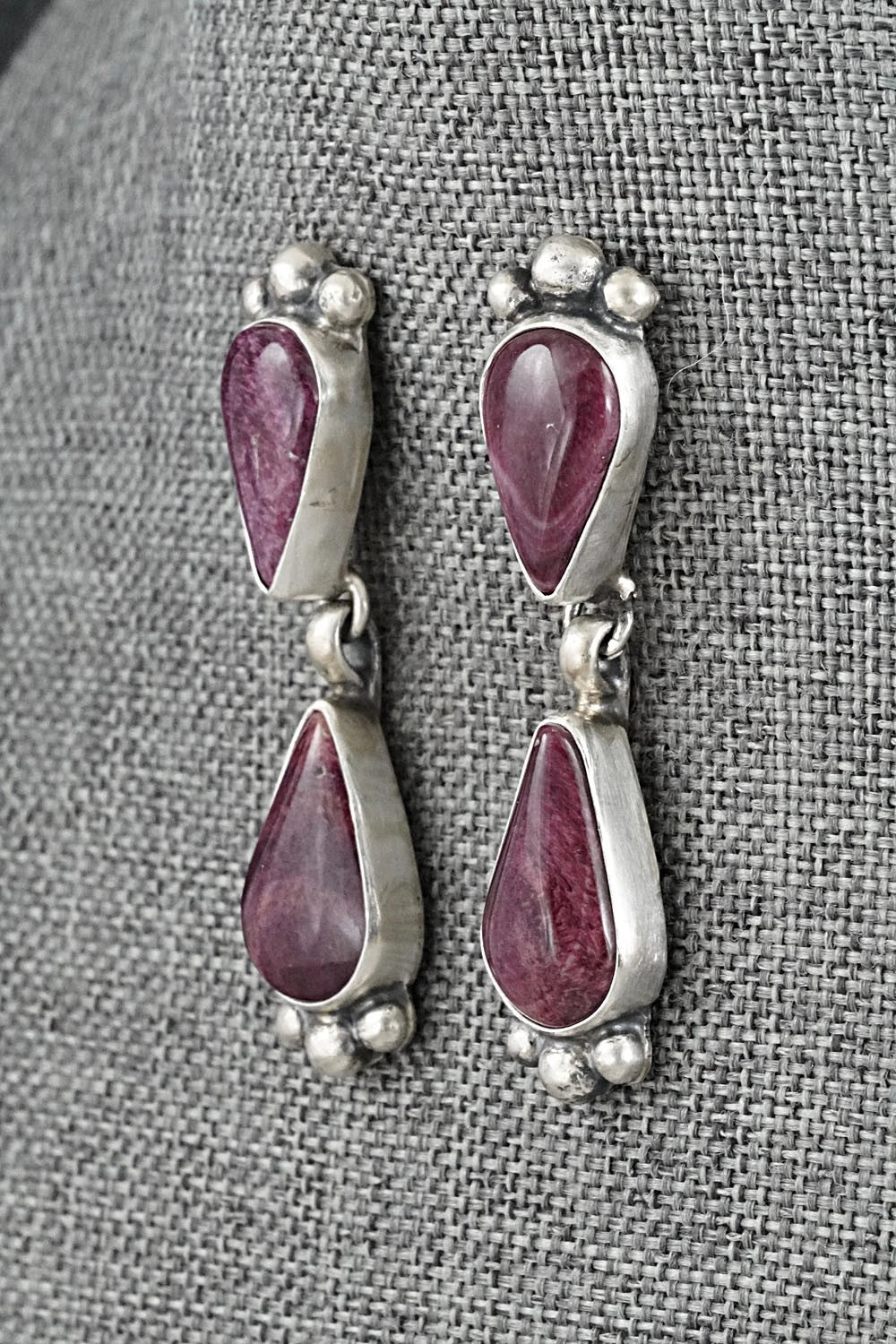 Spiny Oyster & Sterling Silver Squash Blossom Set - Darrin Livingston
