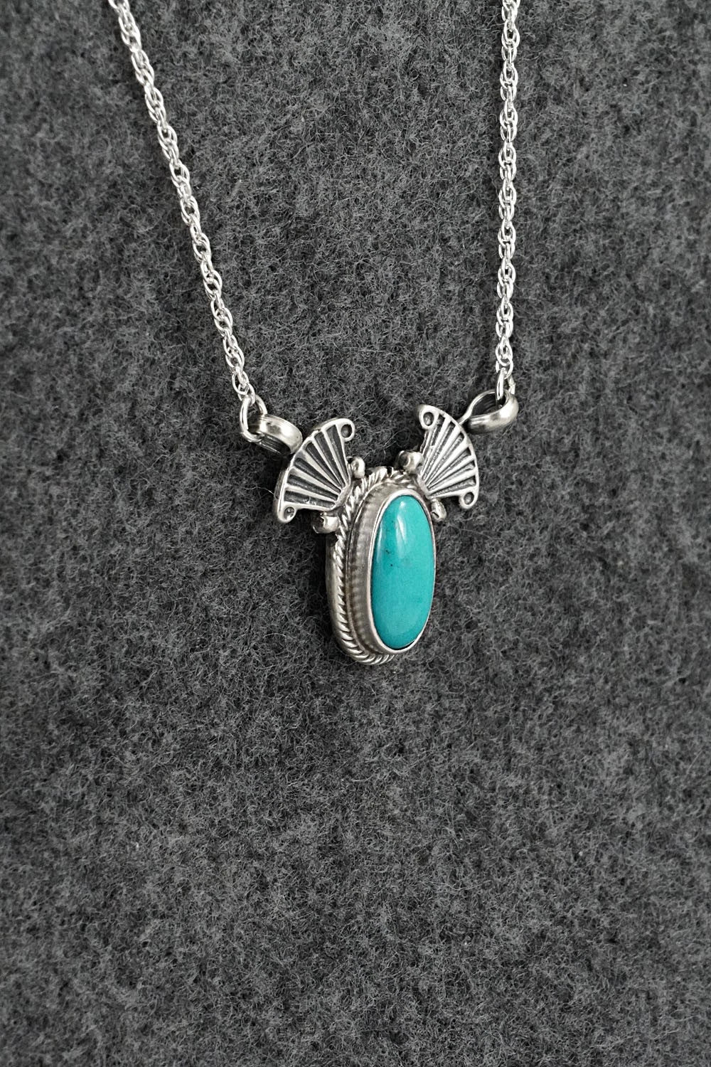 Turquoise & Sterling Silver Necklace - Verley Betone